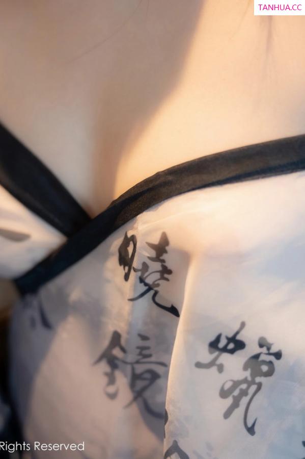   [XiuRen]高清写真图 2023.09.28 No.7459 林悠悠 黑丝美腿第34张图片